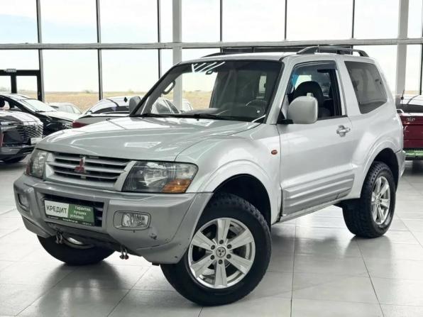 Mitsubishi Pajero III с пробегом 2002 года, цена 749 000 рублей, 300000 км, внедорожник, Автокод Объявления