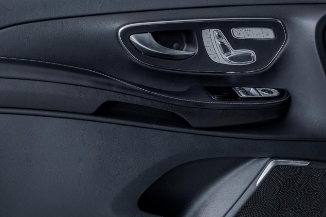 Mercedes-Benz V-Класс III (W447) с пробегом 2015 года, цена 4 650 000 рублей, 153948 км, минивэн, Автокод Объявления
