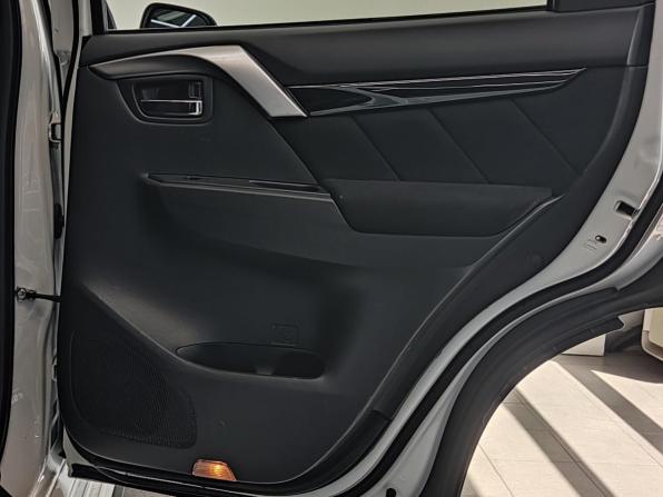 Mitsubishi Pajero Sport III с пробегом 2019 года, цена 2 800 000 рублей, 157706 км, внедорожник, Автокод Объявления