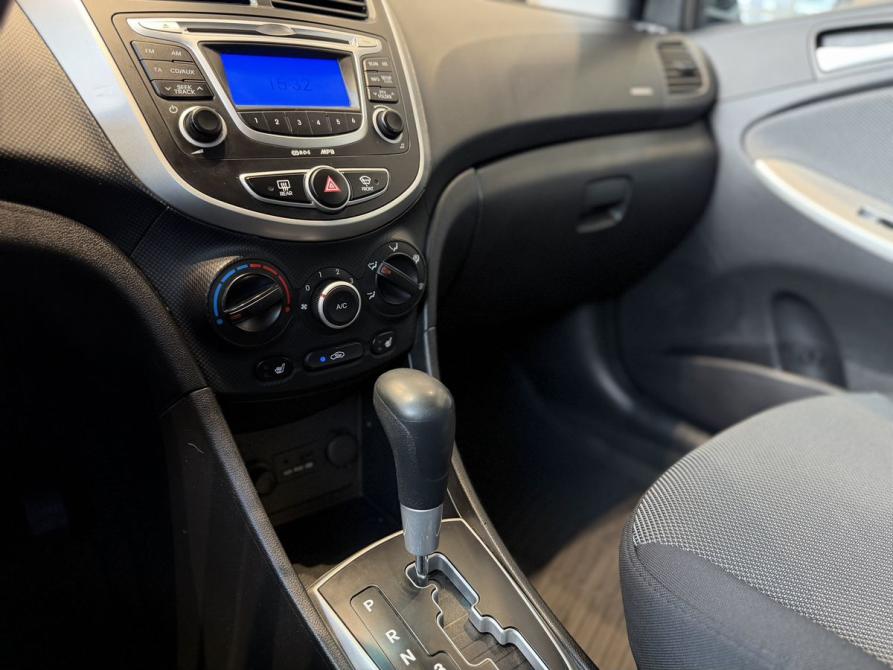 Hyundai Solaris I Краснодар  - изображение 12