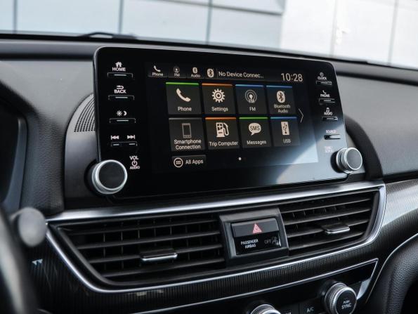 Honda Accord X с пробегом 2018 года, цена 1 920 000 рублей, 84573 км, седан, Автокод Объявления