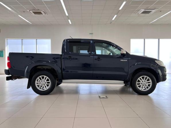 Toyota Hilux VII Рестайлинг с пробегом 2015 года, цена 2 450 000 рублей, 229823 км, пикап, Автокод Объявления