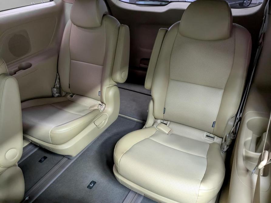 Kia Carnival III Москва  - изображение 14