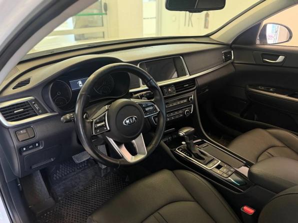 Kia Optima IV Рестайлинг с пробегом 2019 года, цена 1 690 000 рублей, 203604 км, седан, Автокод Объявления