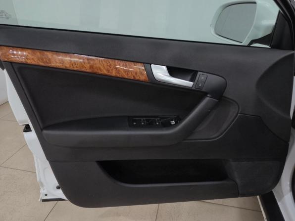 Audi A3 II (8P) Рестайлинг 2 с пробегом 2011 года, цена 850 000 рублей, 285583 км, хэтчбек, Автокод Объявления