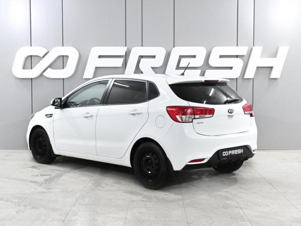Kia Rio III Рестайлинг с пробегом 2015 года, цена 1 159 000 рублей, 72159 км, хэтчбек, Автокод Объявления