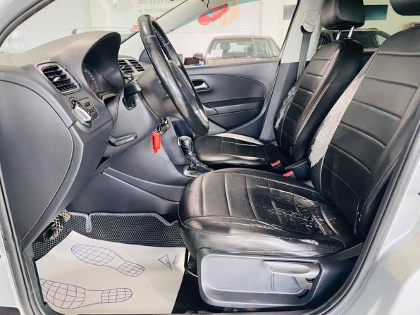 Volkswagen Polo V с пробегом 2013 года, цена 680 000 рублей, 274000 км, седан, Автокод Объявления