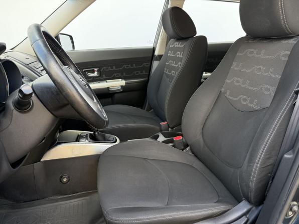 Kia Soul I Рестайлинг с пробегом 2012 года, цена 980 000 рублей, 69442 км, хэтчбек, Автокод Объявления