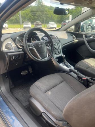 Opel Astra J Рестайлинг с пробегом 2013 года, цена 675 000 рублей, 156508 км, хэтчбек, Автокод Объявления