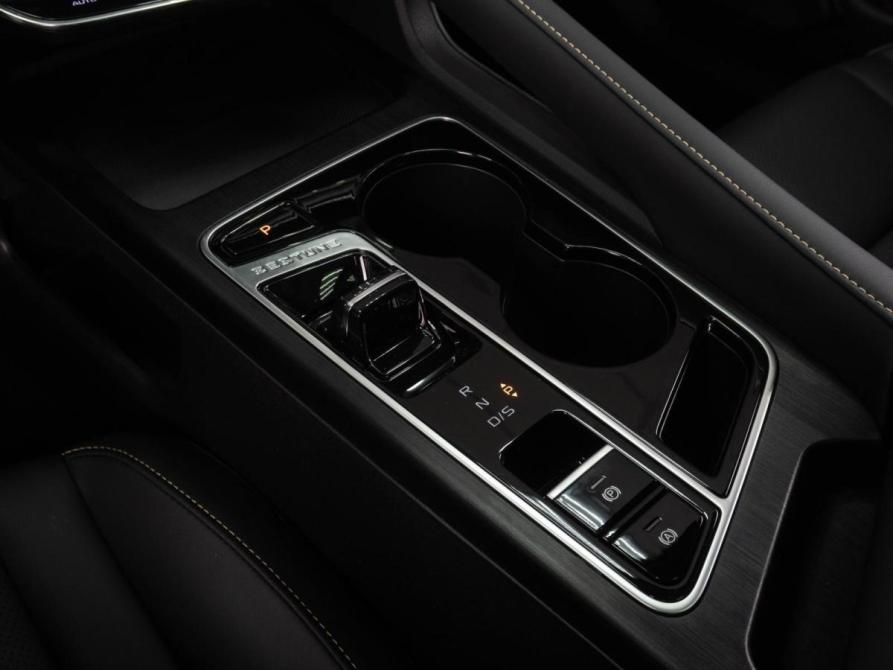 FAW Bestune B70 I Рестайлинг Тюмень  - изображение 17