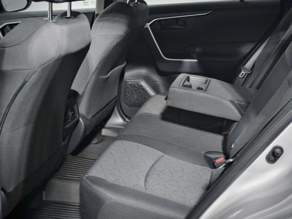 Toyota RAV4 V (XA50) с пробегом 2021 года, цена 3 590 000 рублей, 20657 км, внедорожник, Автокод Объявления