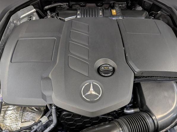 Mercedes-Benz E-Класс V (W213 S213 C238) Рестайлинг с пробегом 2022 года, цена 5 745 000 рублей, 27845 км, седан, Автокод Объявления