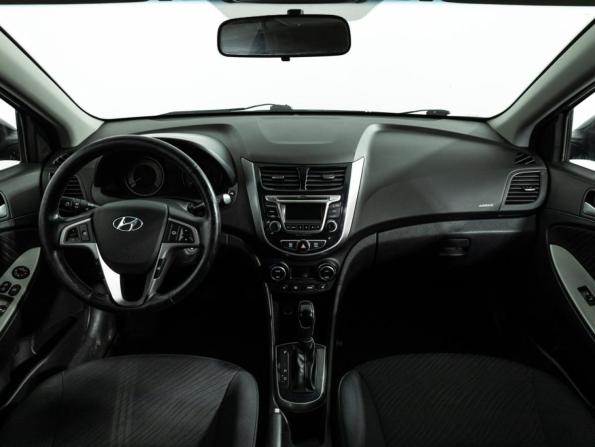 Hyundai Solaris I Рестайлинг с пробегом 2016 года, цена 989 000 рублей, 113160 км, седан, Автокод Объявления
