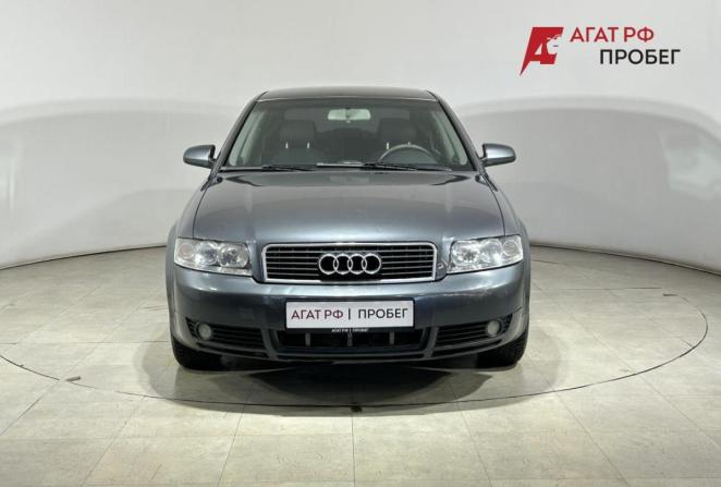 Audi A4 III (B7) с пробегом 2004 года, цена 400 000 рублей, 246432 км, седан, Автокод Объявления