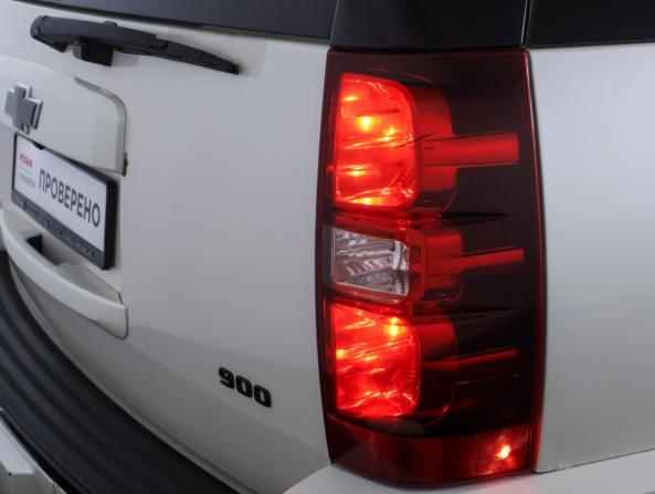 Chevrolet Tahoe III с пробегом 2012 года, цена 1 790 000 рублей, 201000 км, внедорожник, Автокод Объявления