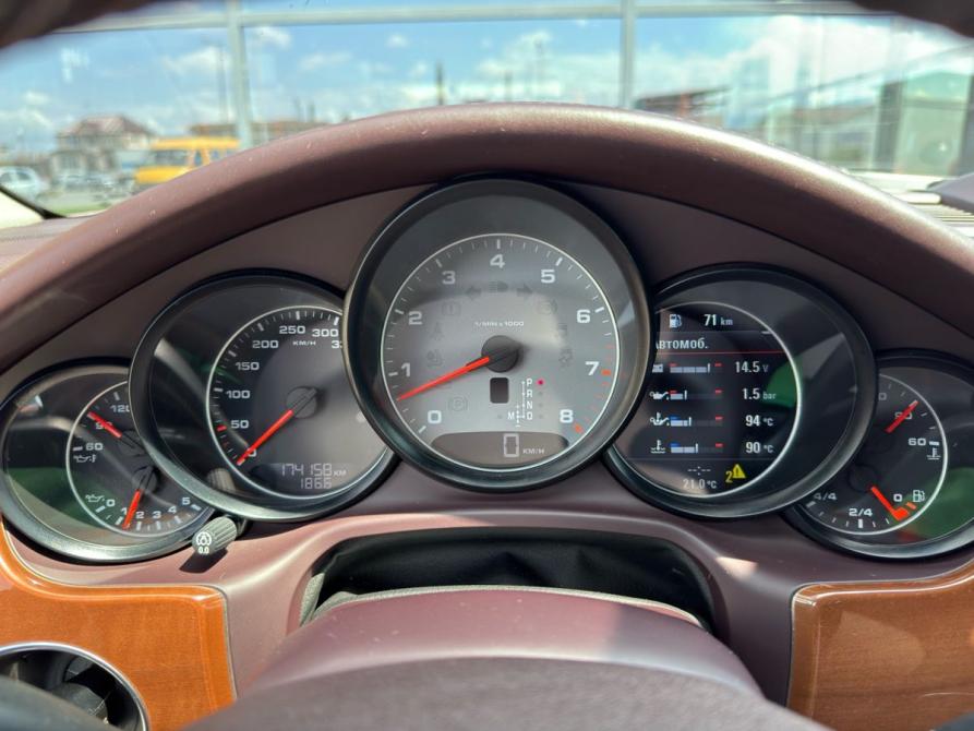 Porsche Panamera I Владикавказ  - изображение 11