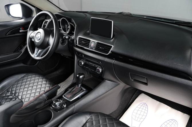 Mazda 3 III (BM) с пробегом 2013 года, цена 1 099 000 рублей, 343611 км, хэтчбек, Автокод Объявления