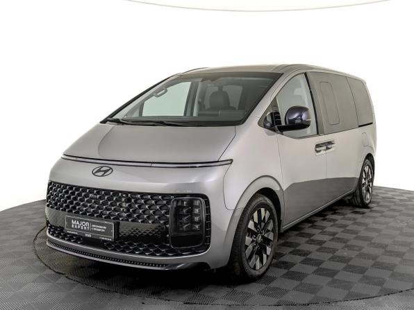 Hyundai Staria I с пробегом 2024 года, цена 6 414 500 рублей, 10142 км, минивэн, Автокод Объявления