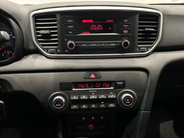 Kia Sportage IV Рестайлинг с пробегом 2020 года, цена 2 149 000 рублей, 77183 км, внедорожник, Автокод Объявления