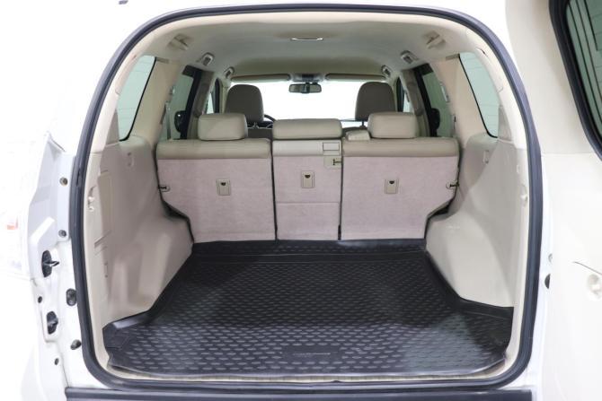 Toyota Land Cruiser Prado 150 Series с пробегом 2011 года, цена 2 760 000 рублей, 350334 км, внедорожник, Автокод Объявления