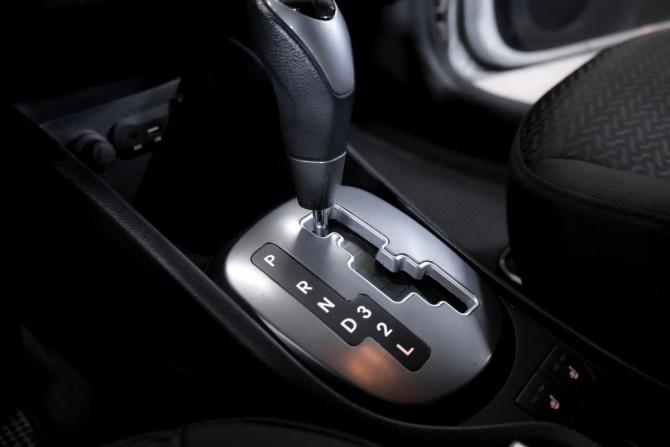 Kia Rio III Рестайлинг с пробегом 2017 года, цена 909 000 рублей, 95897 км, хэтчбек, Автокод Объявления