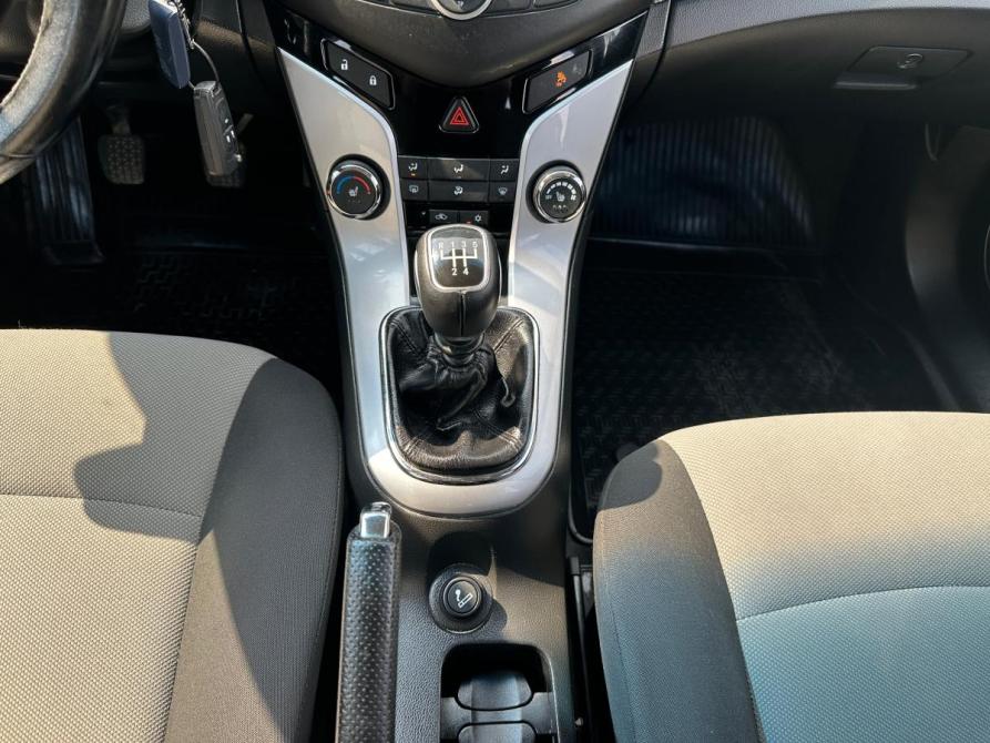 Chevrolet Cruze I Рестайлинг Екатеринбург  - изображение 11