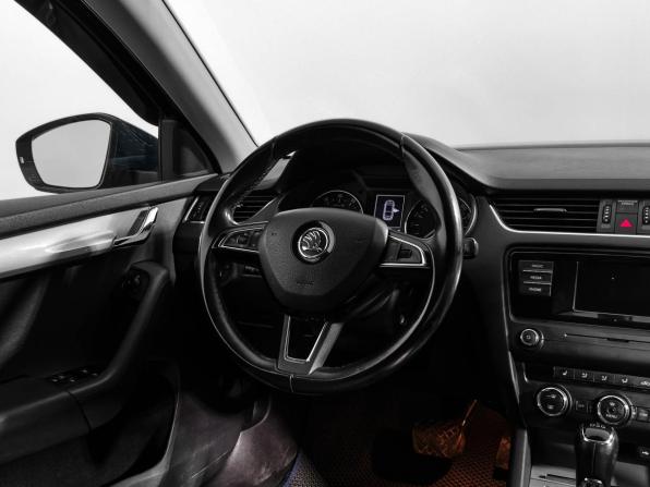 Skoda Octavia III (A7) с пробегом 2016 года, цена 1 055 000 рублей, 214911 км, лифтбек, Автокод Объявления