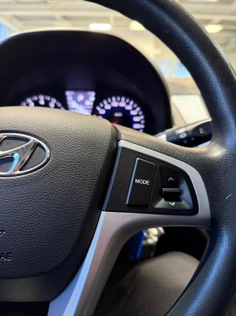 Hyundai Solaris I с пробегом 2013 года, цена 889 000 рублей, 153094 км, хэтчбек, Автокод Объявления