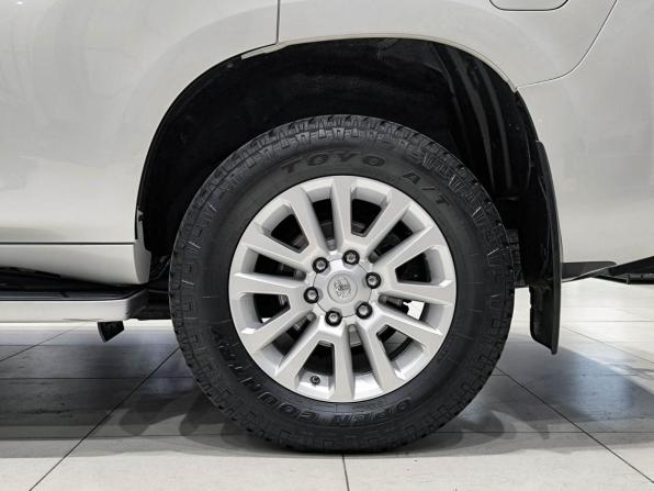 Toyota Land Cruiser Prado 150 Series Рестайлинг 1 с пробегом 2015 года, цена 4 250 000 рублей, 107157 км, внедорожник, Автокод Объявления