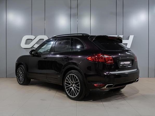Porsche Cayenne II (958) с пробегом 2011 года, цена 2 579 000 рублей, 134693 км, внедорожник, Автокод Объявления