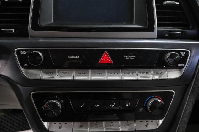 Hyundai Sonata VII (LF) Рестайлинг с пробегом 2017 года, цена 1 569 000 рублей, 173000 км, седан, Автокод Объявления