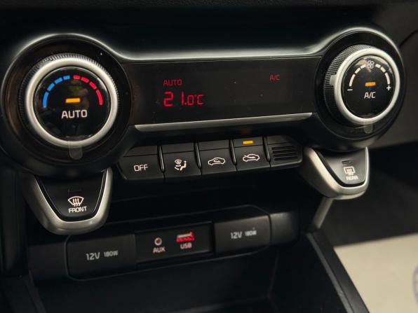 Kia Rio IV с пробегом 2019 года, цена 1 405 000 рублей, 119701 км, хэтчбек, Автокод Объявления