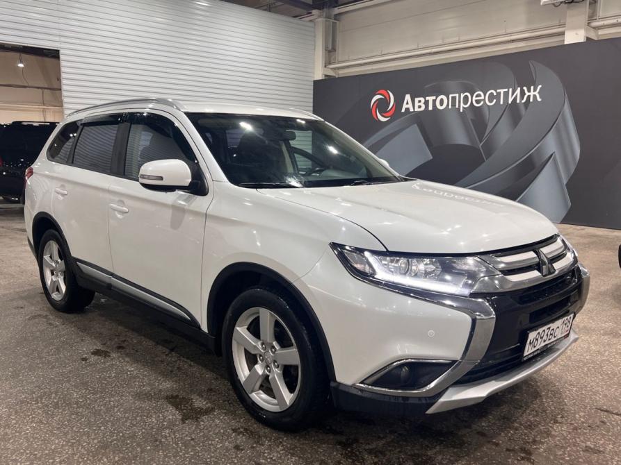 Mitsubishi Outlander III Рестайлинг 2 Пермь  - изображение 2