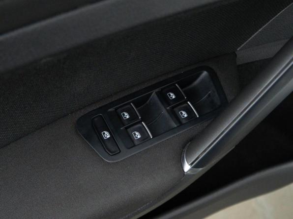 Volkswagen Golf GTI VII Рестайлинг с пробегом 2020 года, цена 2 945 055 рублей, 143139 км, хэтчбек, Автокод Объявления