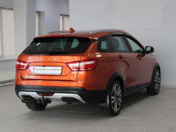 Lada (ВАЗ) Vesta I с пробегом 2018 года, цена 869 900 рублей, 211798 км, универсал, Автокод Объявления