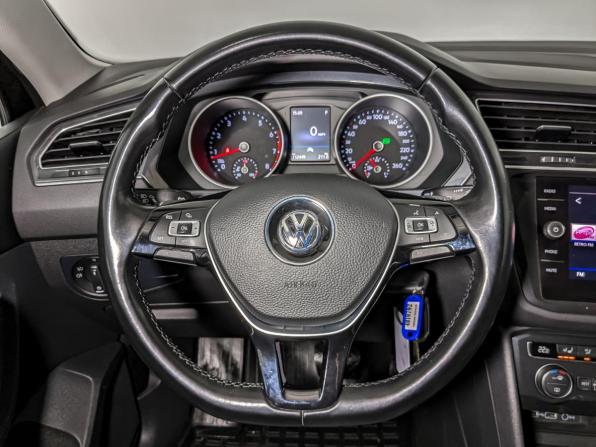 Volkswagen Tiguan II с пробегом 2019 года, цена 2 170 000 рублей, 112445 км, внедорожник, Автокод Объявления