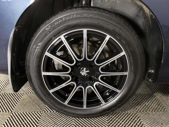 Peugeot 408 I с пробегом 2013 года, цена 625 000 рублей, 139127 км, седан, Автокод Объявления