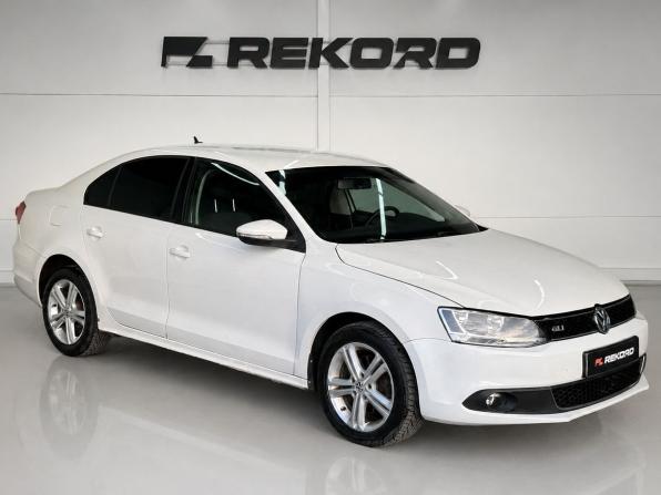 Volkswagen Jetta VI с пробегом 2013 года, цена 719 000 рублей, 175223 км, седан, Автокод Объявления