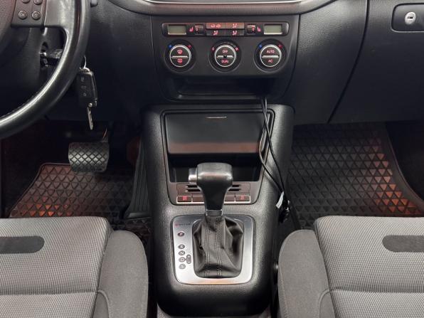 Volkswagen Tiguan I с пробегом 2009 года, цена 1 370 000 рублей, 146862 км, внедорожник, Автокод Объявления