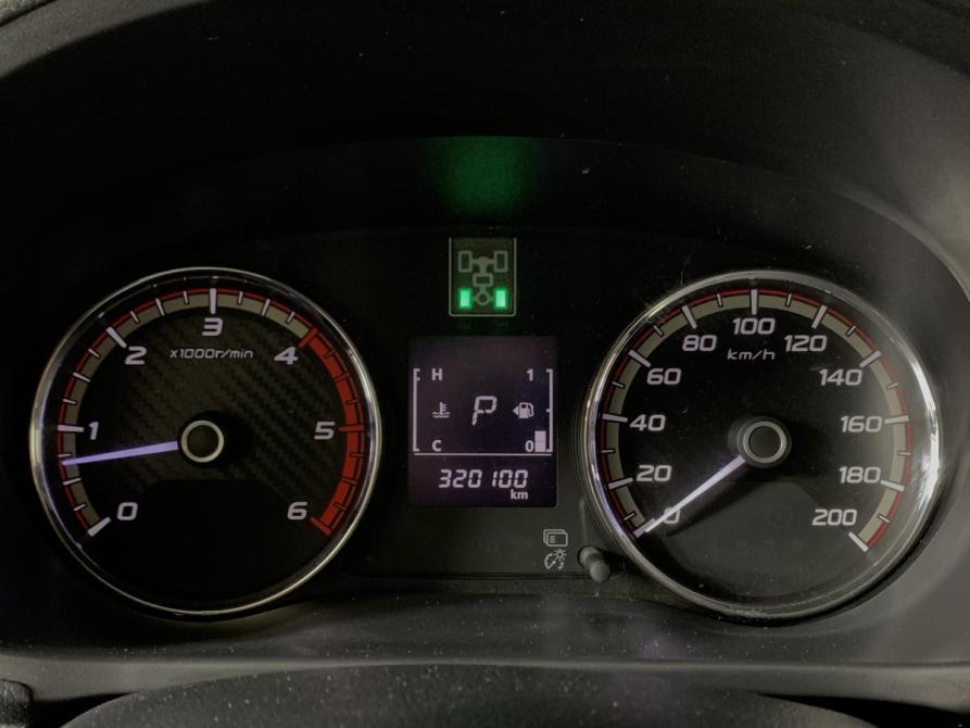 Mitsubishi L200 V Москва  - изображение 14