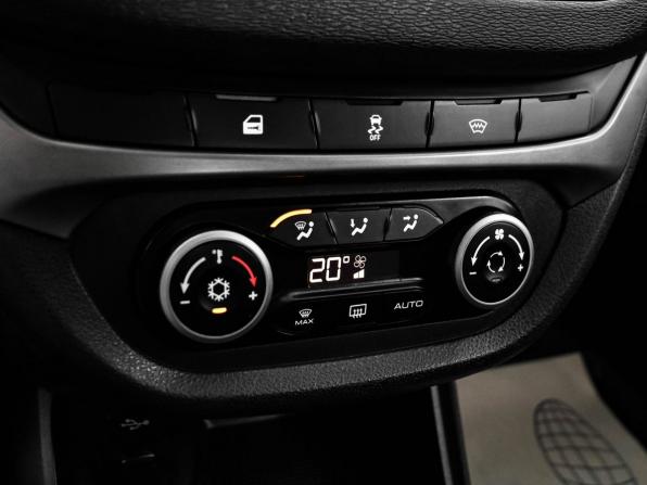Lada (ВАЗ) Vesta I с пробегом 2019 года, цена 899 000 рублей, 124837 км, седан, Автокод Объявления