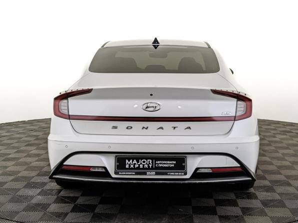 Hyundai Sonata VIII (DN8) с пробегом 2020 года, цена 2 490 000 рублей, 72134 км, седан, Автокод Объявления