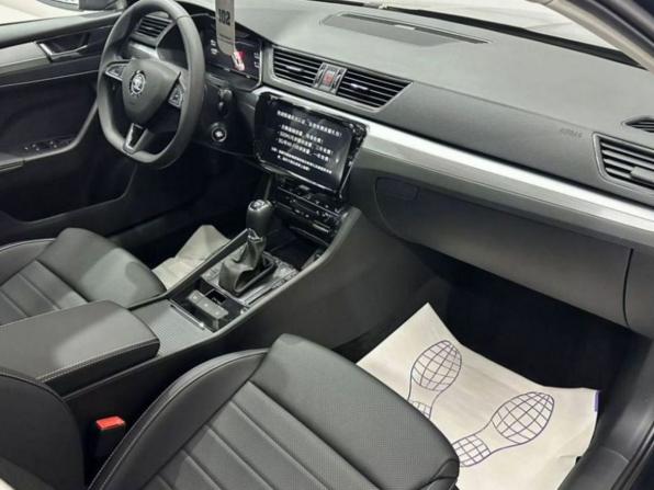 Новый Skoda Superb III Рестайлинг 2025 года, цена 3 049 000 рублей, лифтбек, Автокод Объявления