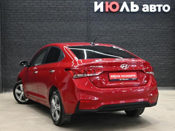 Hyundai Solaris II с пробегом 2017 года, цена 1 250 000 рублей, 74868 км, седан, Автокод Объявления
