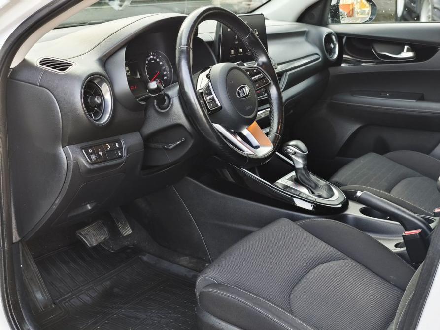 Kia Cerato IV Санкт-Петербург  - изображение 8