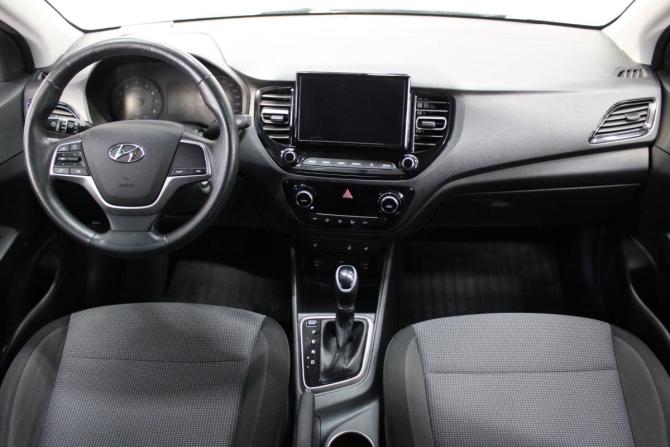 Hyundai Solaris II Рестайлинг с пробегом 2021 года, цена 1 065 000 рублей, 286214 км, седан, Автокод Объявления