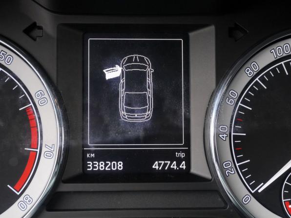 Skoda Octavia III (A7) Рестайлинг с пробегом 2017 года, цена 843 000 рублей, 338208 км, лифтбек, Автокод Объявления