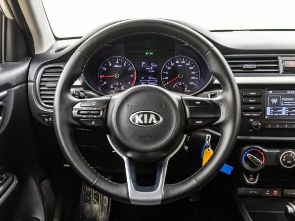 Kia Rio IV с пробегом 2017 года, цена 1 468 000 рублей, 90930 км, седан, Автокод Объявления