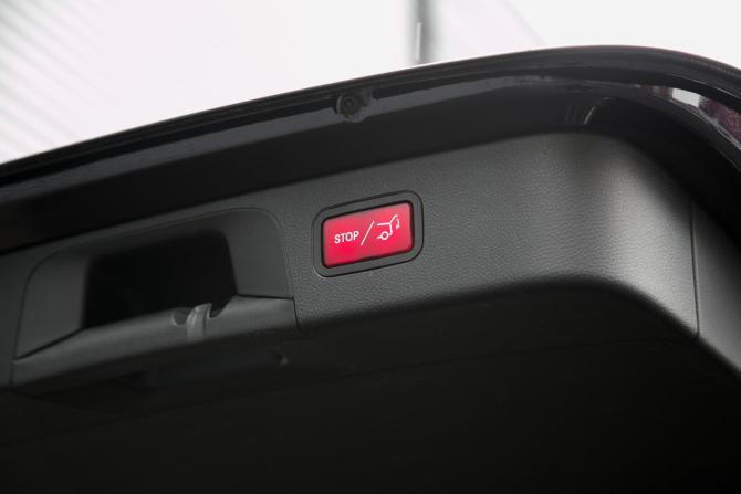Mercedes-Benz GLC I (X253) с пробегом 2017 года, цена 3 155 000 рублей, 98571 км, внедорожник, Автокод Объявления