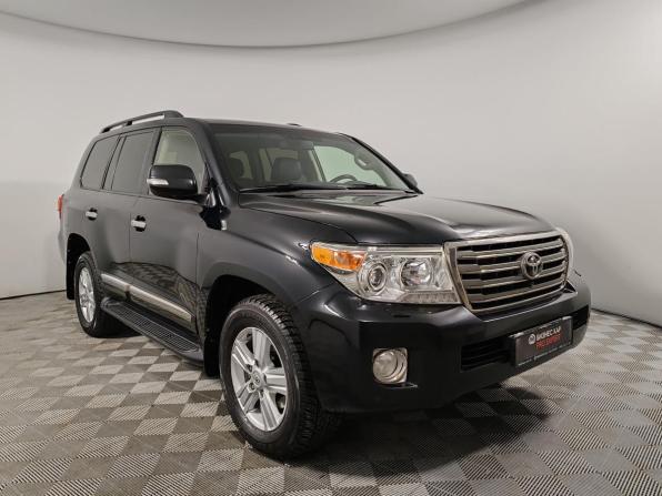 Toyota Land Cruiser 200 Series Рестайлинг 1 с пробегом 2013 года, цена 3 649 000 рублей, 275286 км, внедорожник, Автокод Объявления